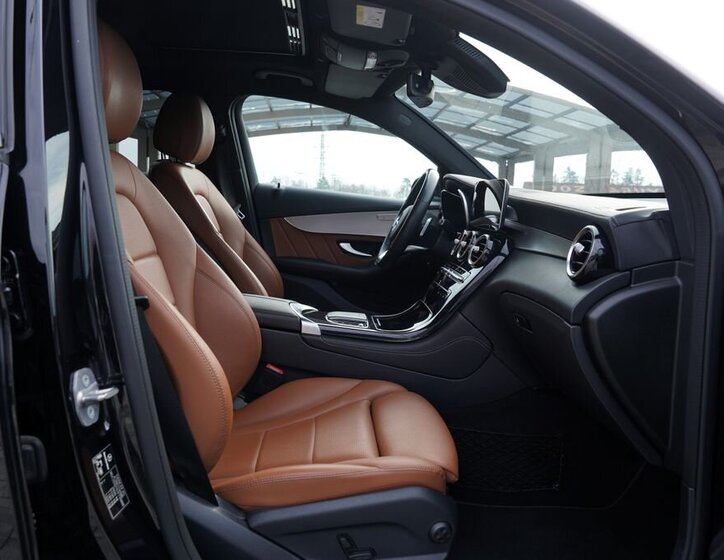 Mercedes-Benz GLC SUV / Terénní 2,0 l 143 kw