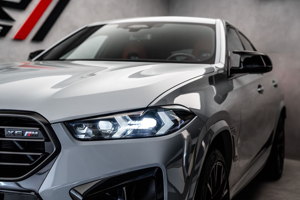 BMW X6 SUV / Terénní 4,4 l 460 kw