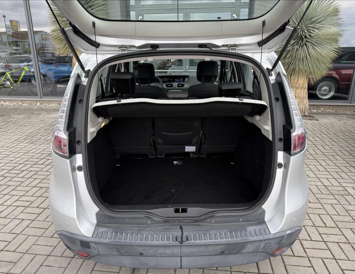 Renault Scénic Hatchback 1,5 l 81 kw