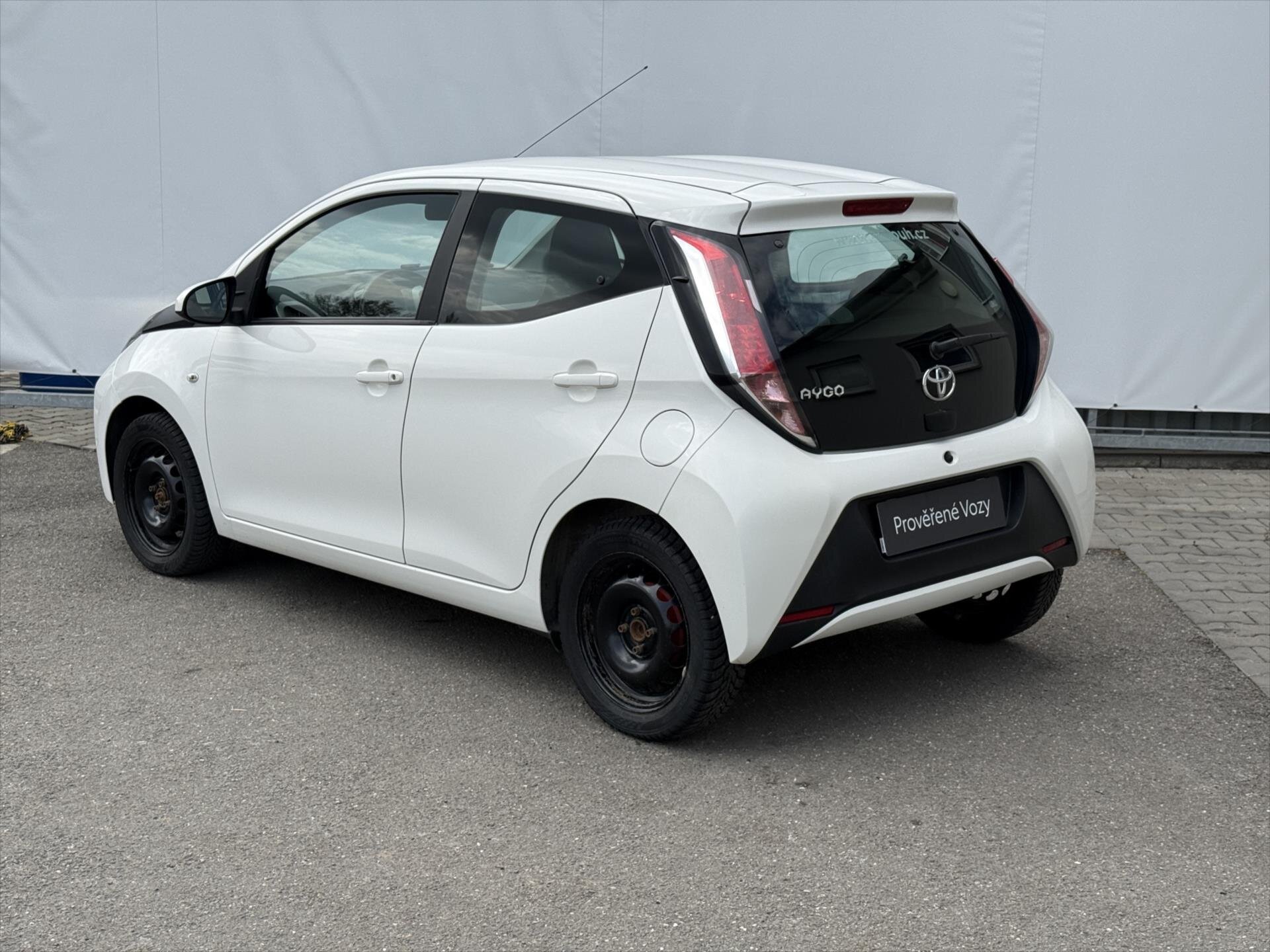 Toyota Aygo Hatchback 998,0 51 kw