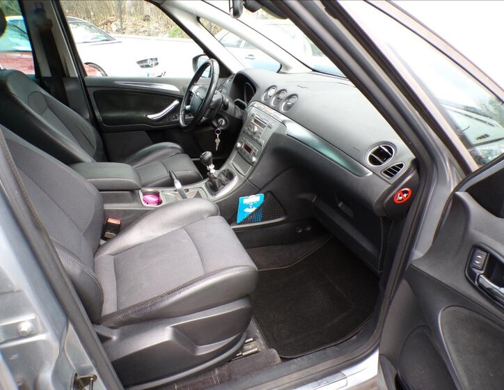 Ford S-MAX Kombi 2,0 l 103 kw