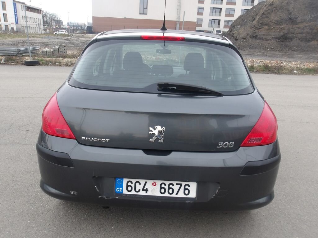 Peugeot 308 Hatchback 1,4 l 70 kw