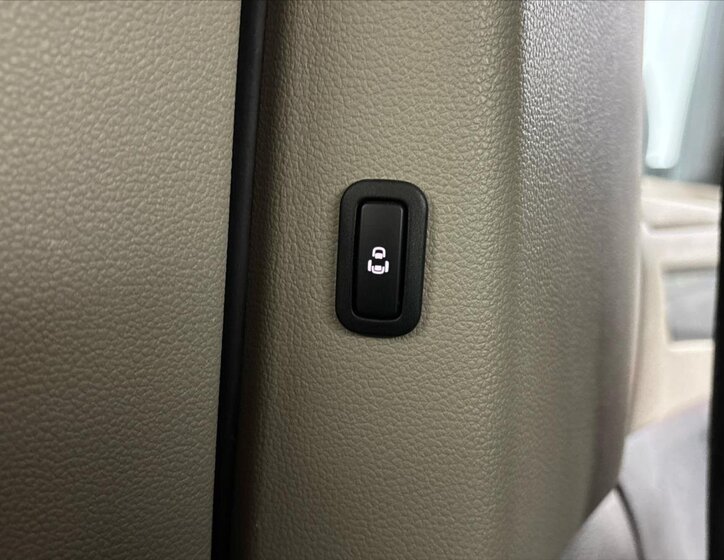 Volkswagen Multivan Kombi 2,0 l 110 kw