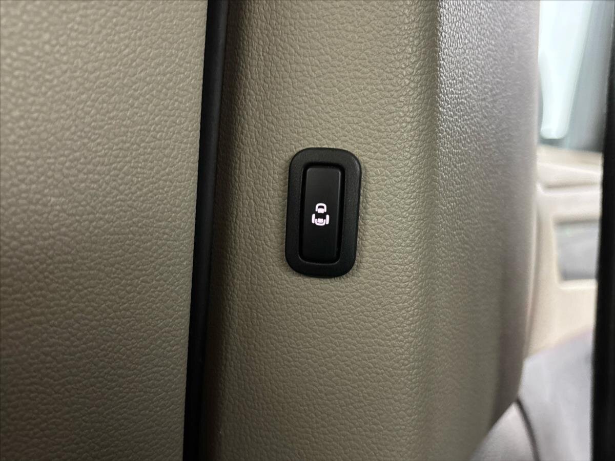 Volkswagen Multivan Kombi 2,0 l 110 kw