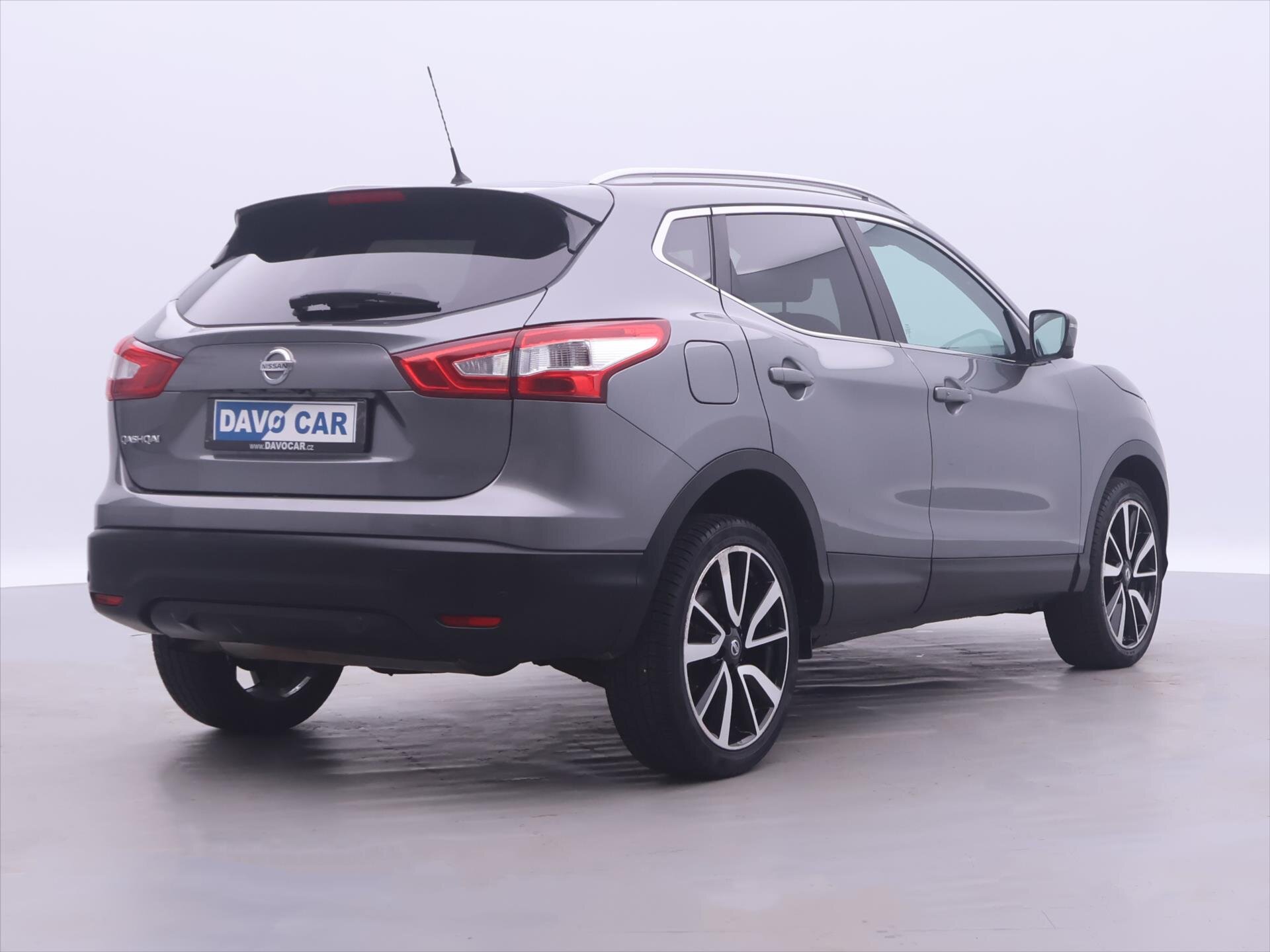 Nissan Qashqai SUV 1,2 l 85 kw
