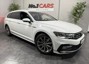 Volkswagen Passat 1