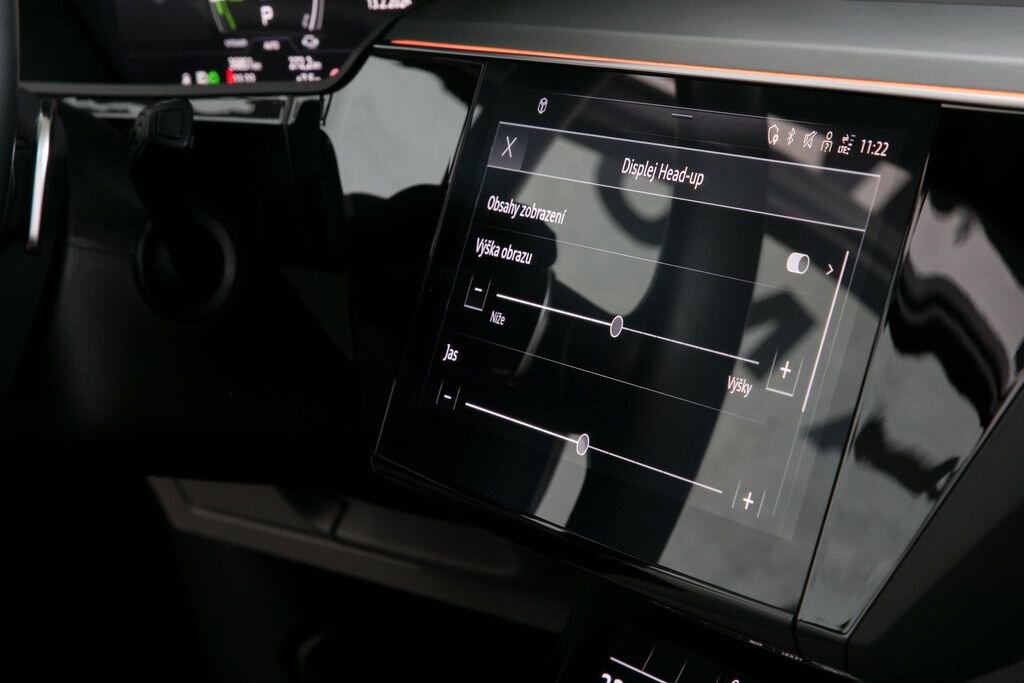 Audi e-tron SUV 0,0 300 kw