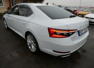 Škoda Superb Sedan / Limuzína 2,0 l 110 kw