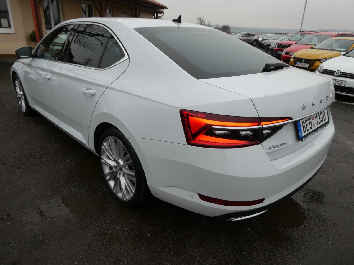 Škoda Superb Sedan / Limuzína 2,0 l 110 kw