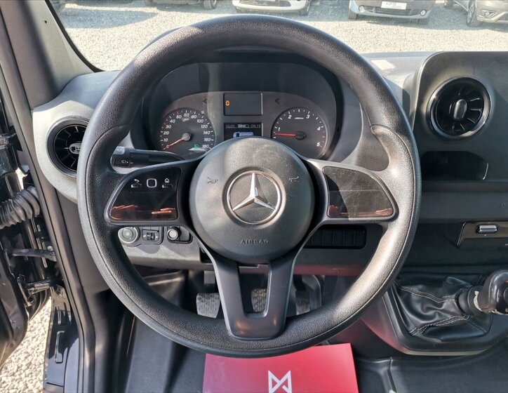 Mercedes-Benz Sprinter Valník 3,0 l 140 kw