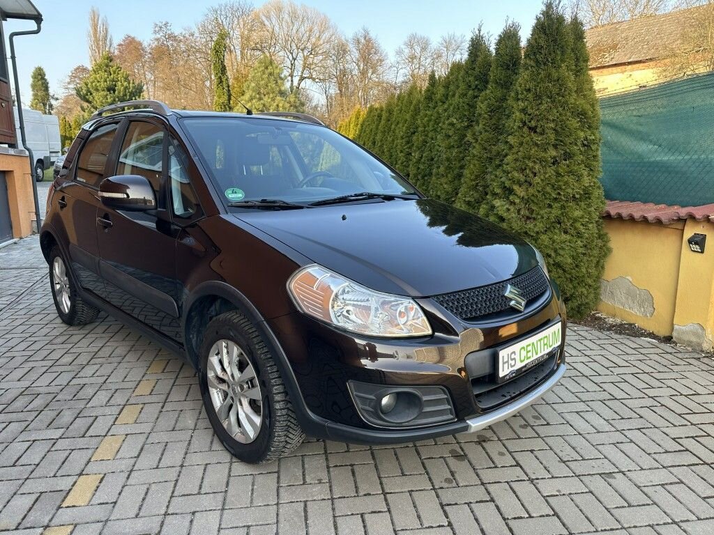 Suzuki SX4 Hatchback 1,6 l 88 kw