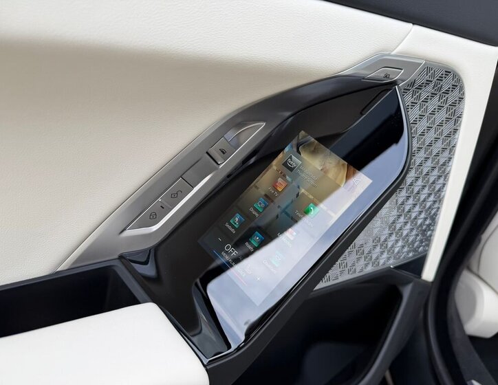 BMW Řada 7 Sedan / Limuzína 3,0 l 360 kw