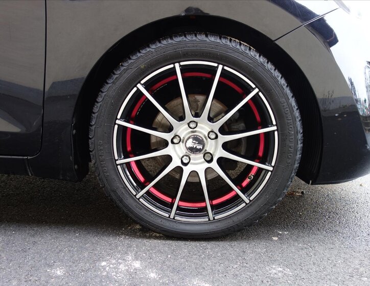 Hyundai i30 Kombi 1,6 l 81 kw