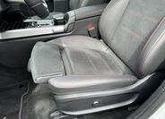 Mercedes-Benz EQB 12