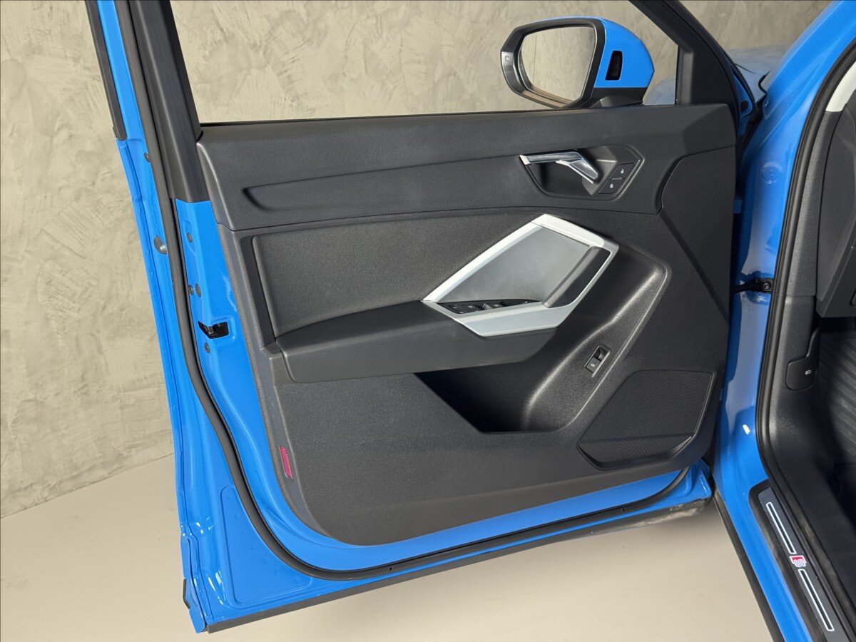 Audi Q3 SUV / Terénní 2,0 l 110 kw