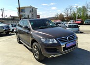 Volkswagen Touareg 1