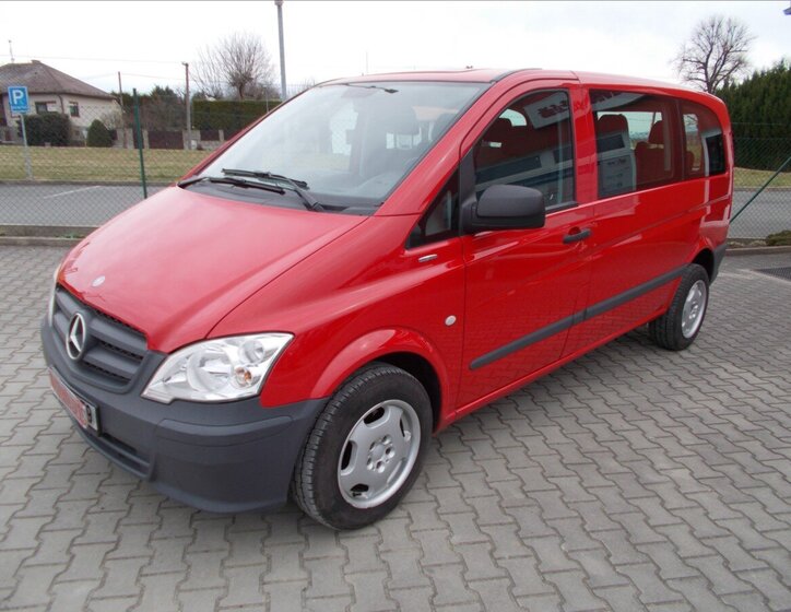 Mercedes-Benz Vito MPV 2,1 l 70 kw
