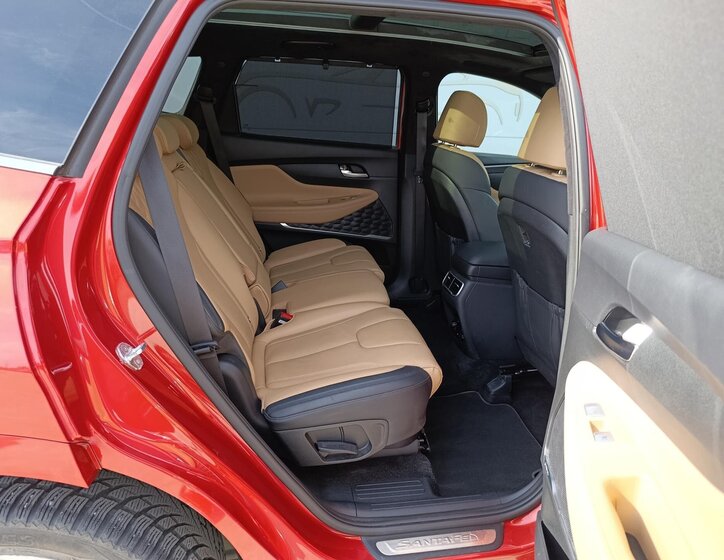 Hyundai Santa Fe SUV / Terénní 2,2 l 148 kw