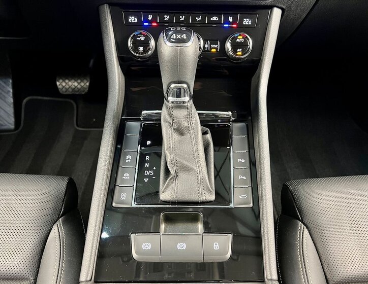 Škoda Superb Kombi 2,0 l 140 kw