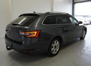 Škoda Superb Kombi 2,0 l 110 kw