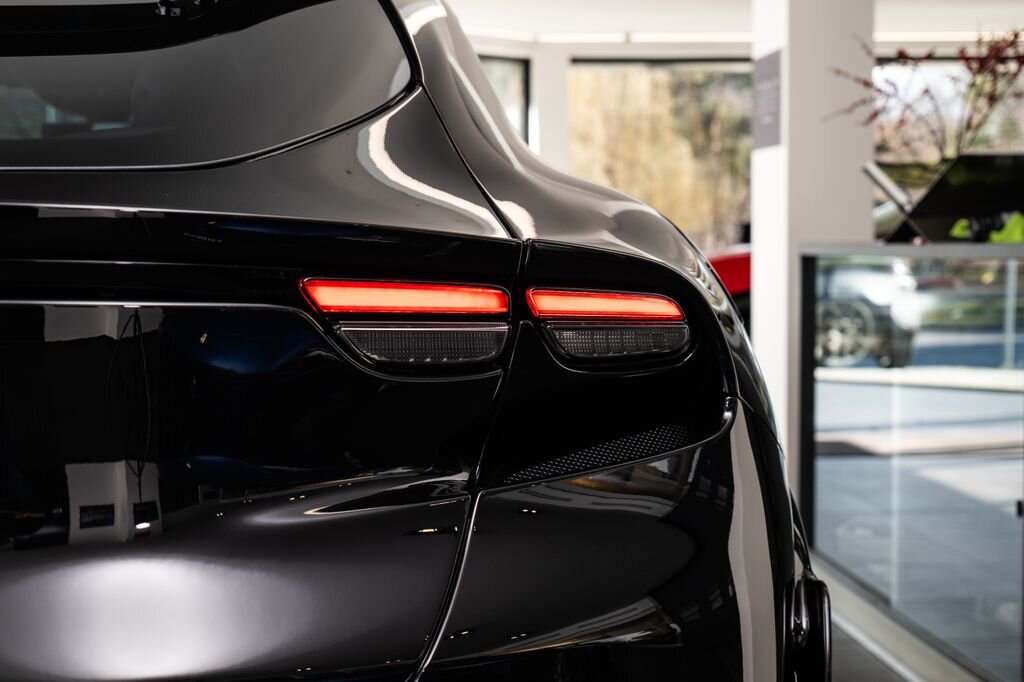 Ferrari Ostatní SUV 6,5 l 529 kw