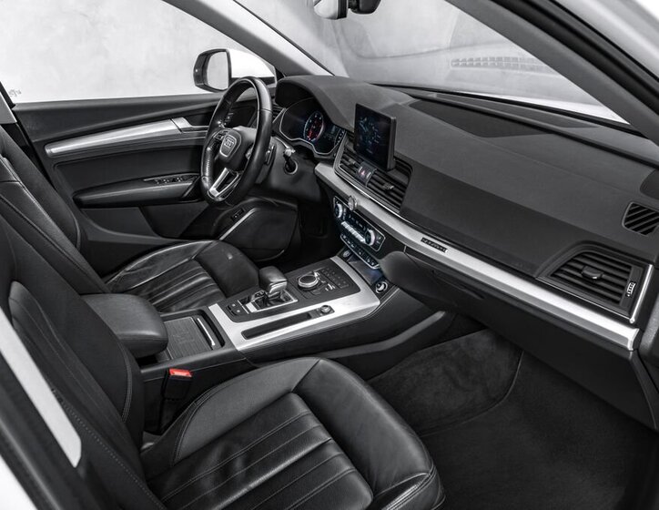 Audi Q5 SUV 2,0 l 140 kw