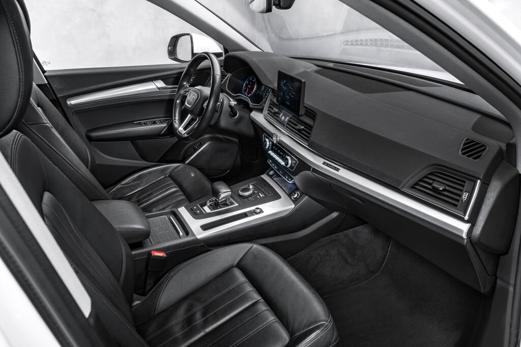 Audi Q5 SUV 2,0 l 140 kw