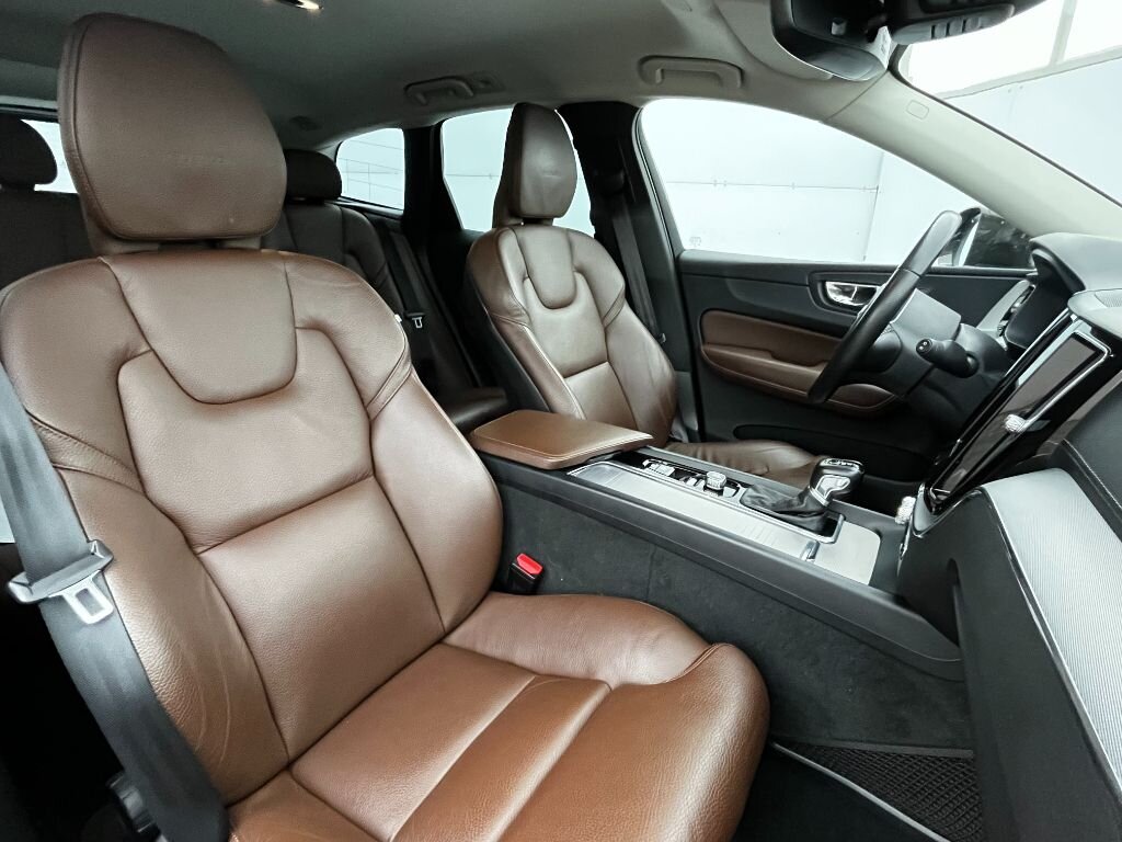 Volvo XC60 SUV 2,0 l 184 kw