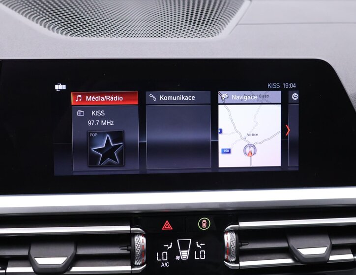 BMW Řada 3 Sedan 3,0 l 195 kw