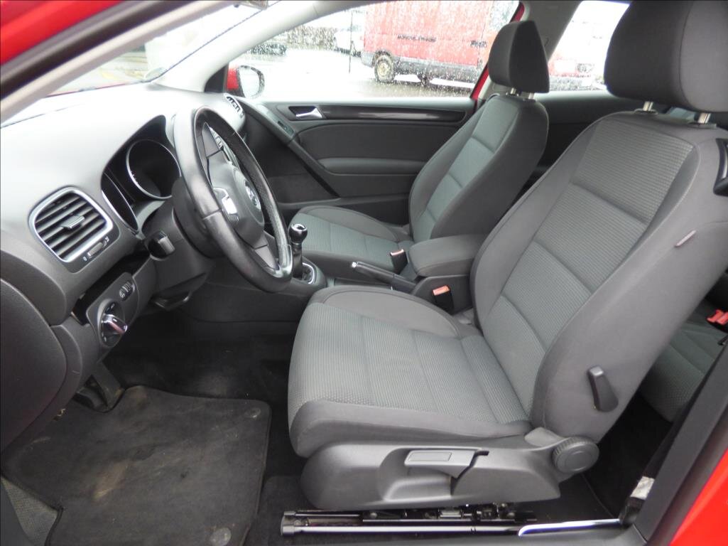 Volkswagen Golf Hatchback 1,4 l 59 kw