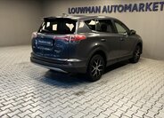 Toyota RAV4 SUV / Terénní 2,0 l 112 kw