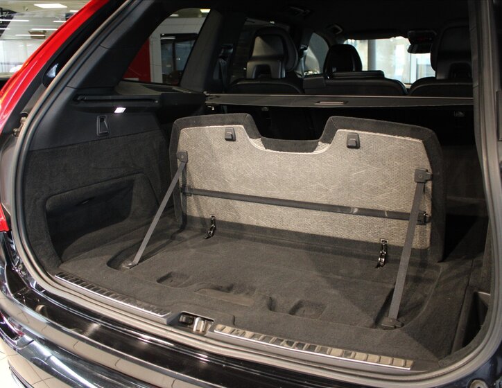 Volvo XC90 SUV / Terénní 2,0 l 173 kw