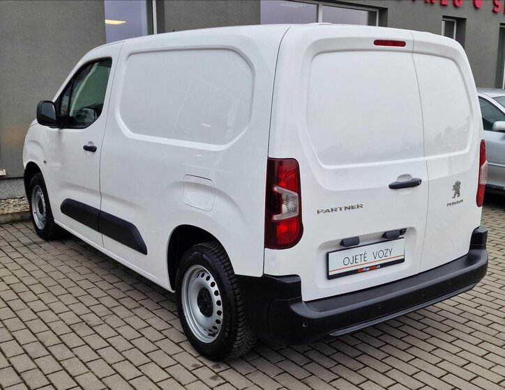 Peugeot Partner Skříň 1,2 l 81 kw