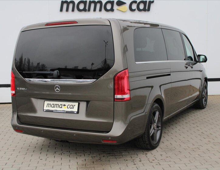 Mercedes-Benz Třídy V MPV 2,1 l 140 kw