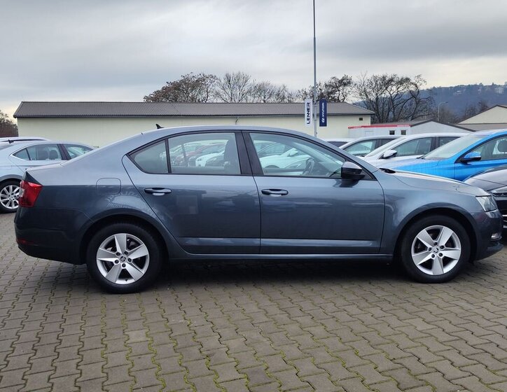 Škoda Octavia 4