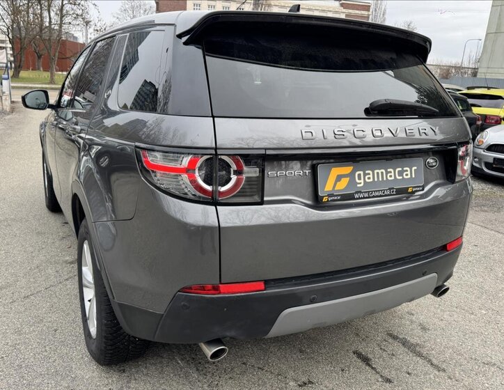 Land Rover Discovery Sport SUV 2,0 l 110 kw