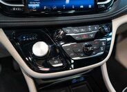 Chrysler Pacifica MPV 3,6 l 221 kw