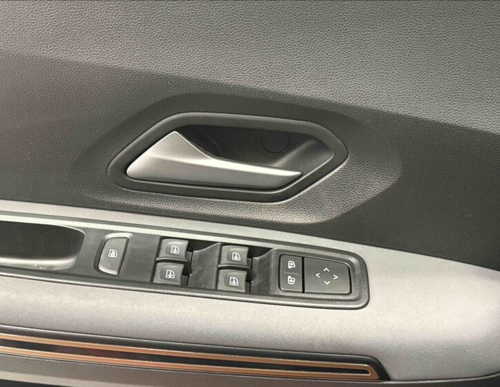 Dacia Jogger Kombi 999,0 81 kw