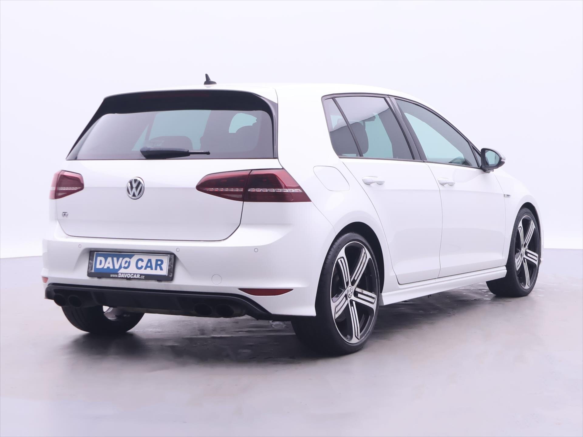 Volkswagen Golf Hatchback 2,0 l 221 kw