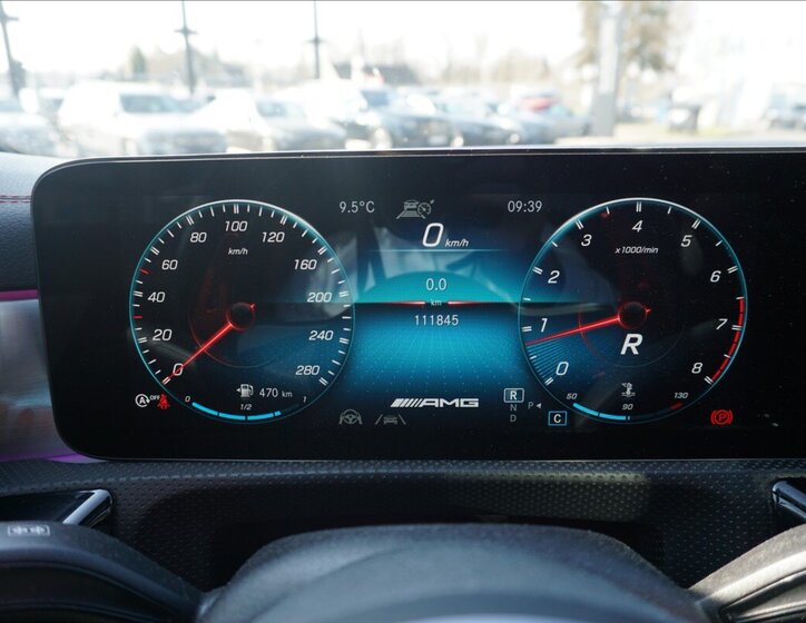 Mercedes-Benz CLA Kupé 2,0 l 225 kw