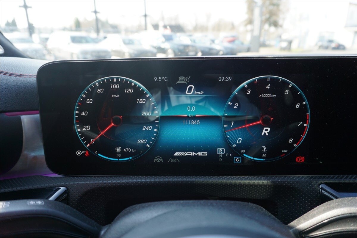 Mercedes-Benz CLA Kupé 2,0 l 225 kw