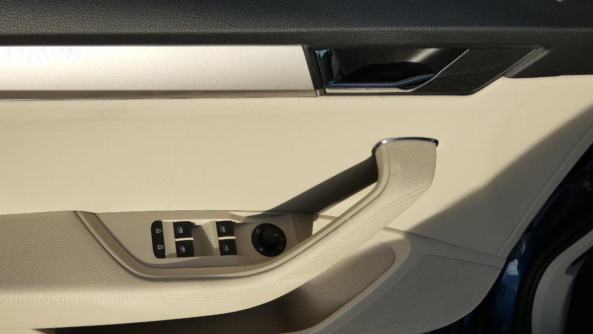 Škoda Superb Kombi 2,0 l 140 kw