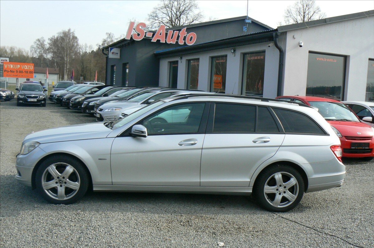 Mercedes-Benz Třídy C Kombi 2,1 l 125 kw