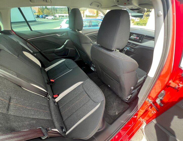 Škoda Scala Hatchback 1,0 l 85 kw