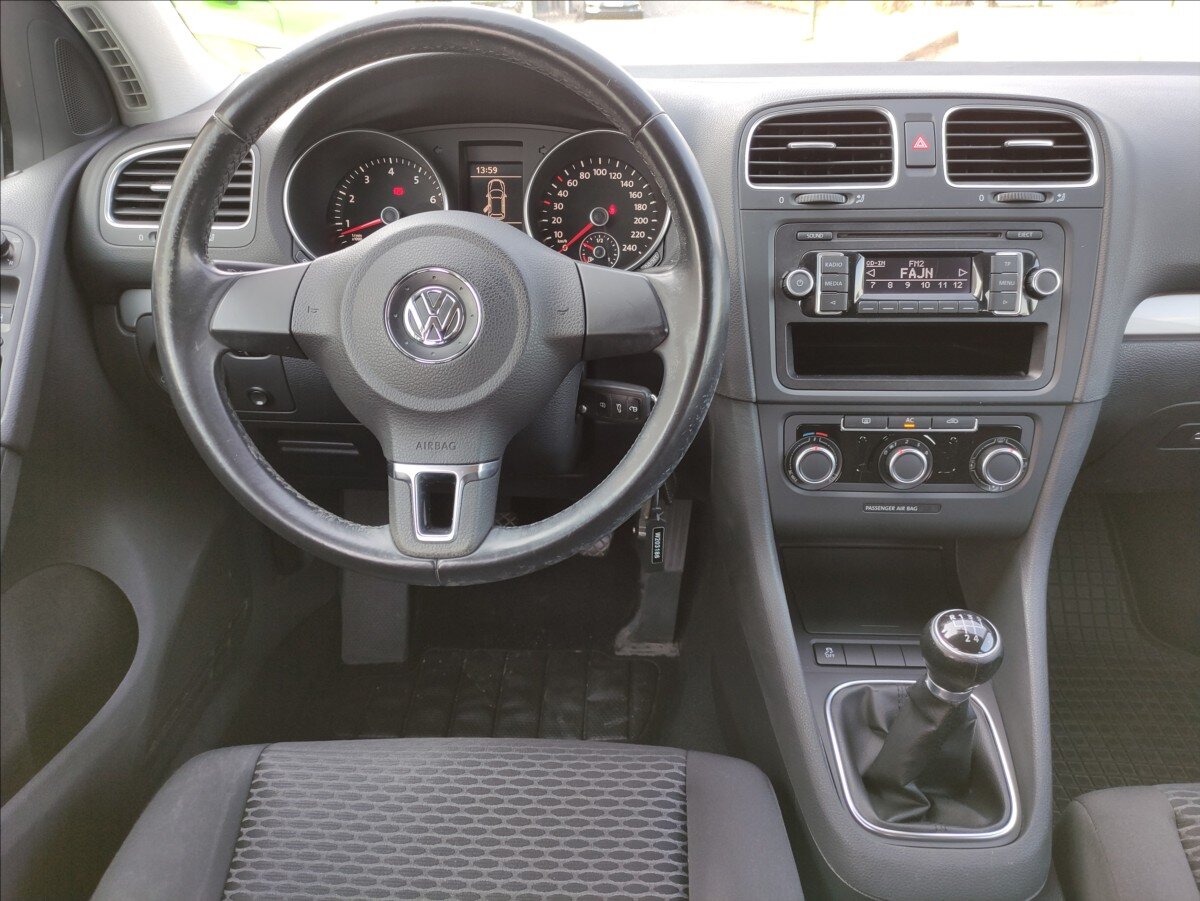 Volkswagen Golf Hatchback 1,2 l 63 kw