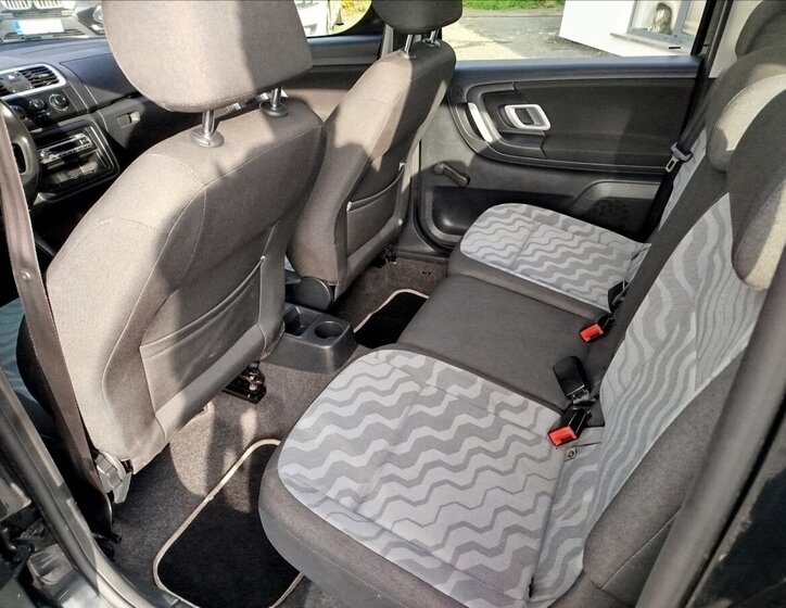 Škoda Roomster MPV 1,2 l 51 kw