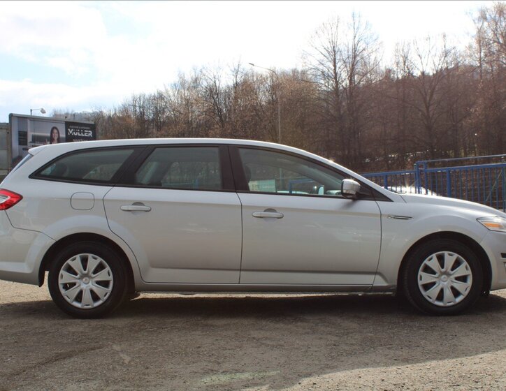 Ford Mondeo Kombi 2,0 l 85 kw