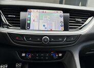 Opel Insignia Hatchback 2,0 l 128 kw