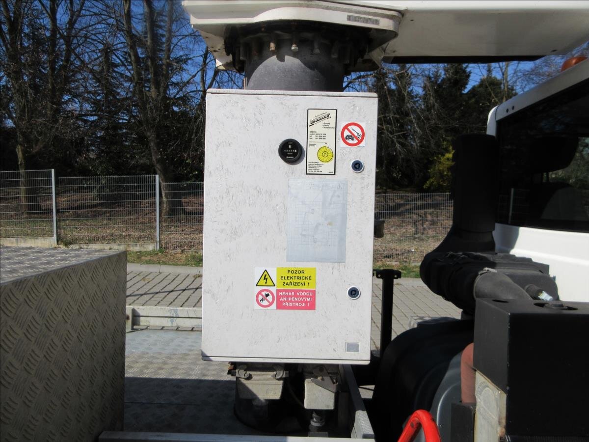 Multicar M 30 Valník 3,0 l 107 kw