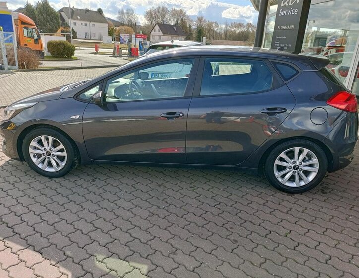 KIA Ceed Hatchback 1,4 l 73 kw
